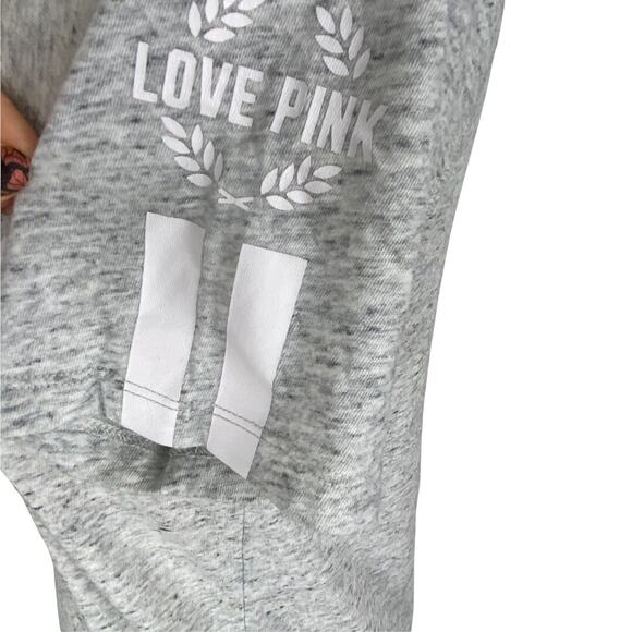 PINK Victorias Secret Logo T-Shirt Short Sleeve Top Light Gray Womens Sz XS - Picture 5 of 9